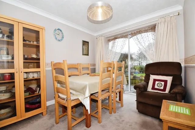 Photo 3 — Poachers Place, Oadby, Leicester