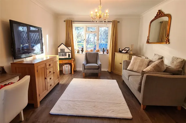 Photo 2 — Cheylesmore Drive, Frimley, Camberley, Surrey, GU16 9BN