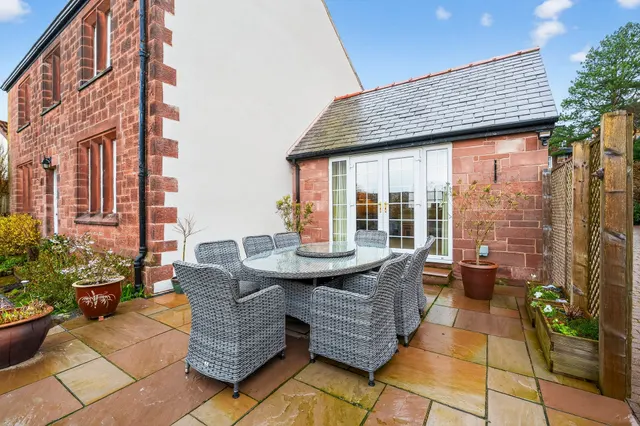 Broomlands, Wirral, CH60, photo 2