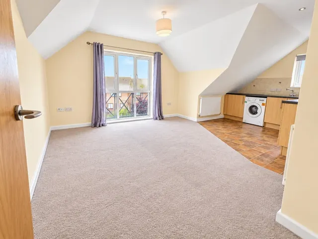 Louviers Road, DT3, photo 2