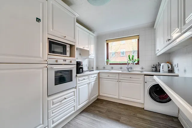 Victoria Court, Henley-on-Thames, RG9, photo 2