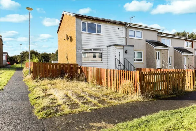 Slioch Square, Motherwell, ML1, photo 1