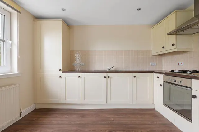Photo 3 — Broomyhill Place, Linlithgow, EH49 7BZ