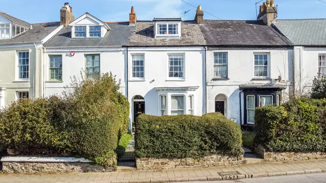 Newport Terrace, Newport, photo 1