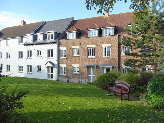 Wessex Way, Bicester, photo 1