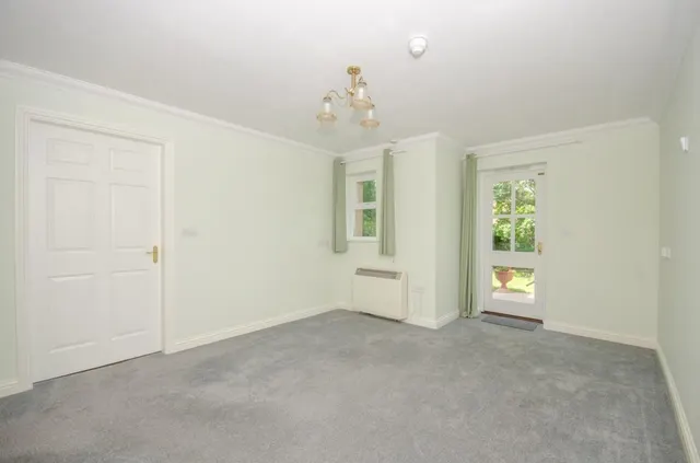 Partridge Drive, Downend, BS16, photo 2