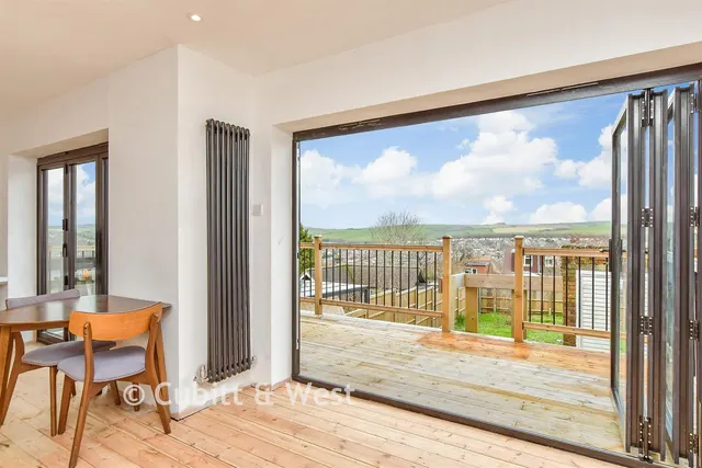 Woodbourne Avenue, Patcham, BN1, photo 2