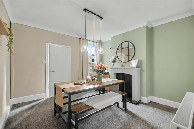 Cyril Avenue, Stapleford, NG9, photo 3