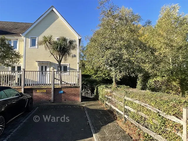 New Hythe Lane, Larkfield, ME20, photo 1