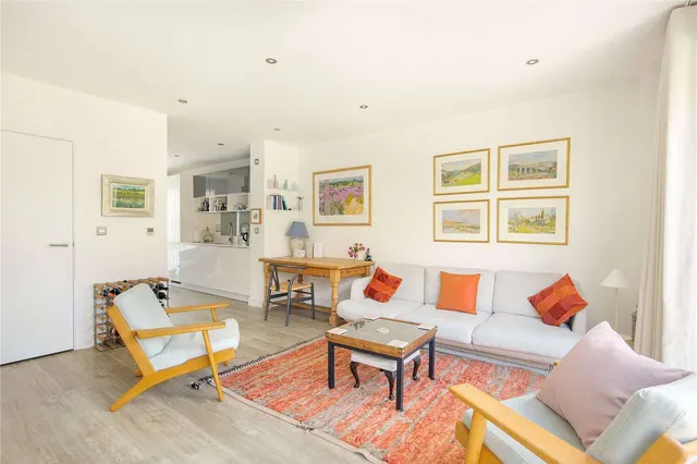 Knightly Avenue, Cambridge, CB2, photo 2