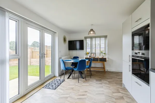 Photo 3 — Windowmill View, Wakefield, West Yorkshire, WF1