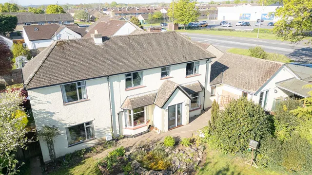 Bristol Road, Chippenham, photo 3