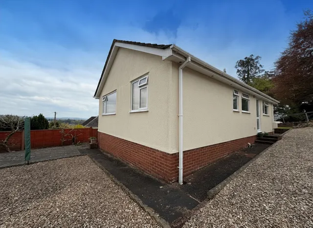 Southfield Way, Tiverton, photo 1