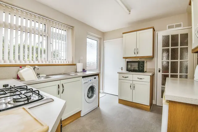 Photo 2 — Southfield Way, Tiverton