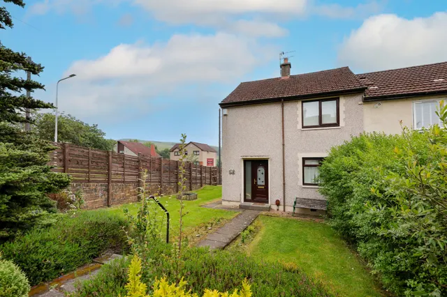 Cleikimin Crescent, Ballingry, KY5, photo 1