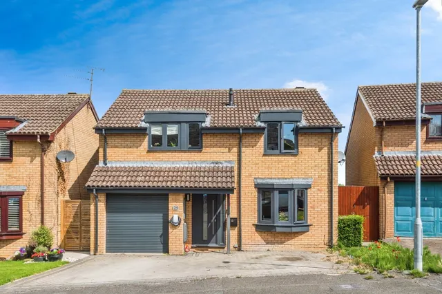 Photo 2 — Southernwood Drive, SWINDON, Wiltshire, SN2