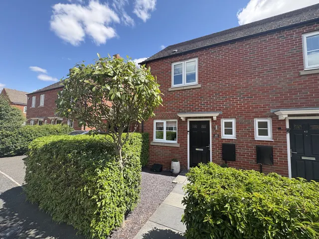 Crispin Drive, Bedford, Bedford, MK41 7FS, photo 1