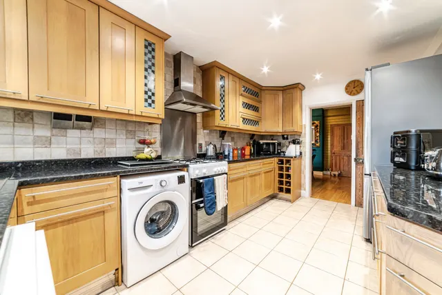 Queens Road, Basingstoke, RG21, photo 3