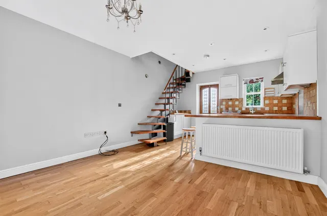 Coldharbour Lane, Harpenden, AL5, photo 2