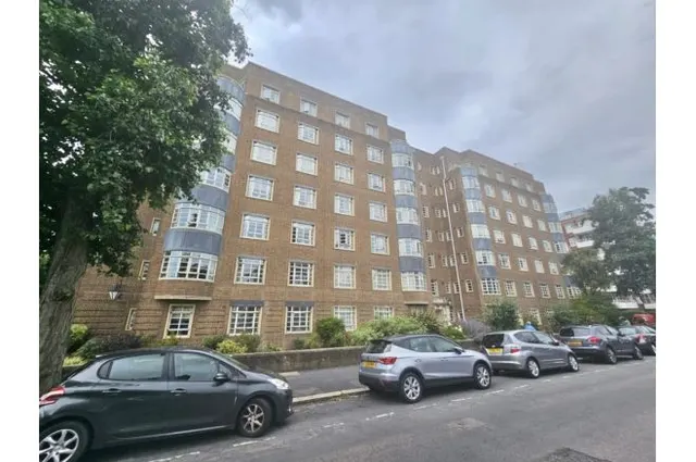 Wilbury Road, Hove, BN3, photo 1