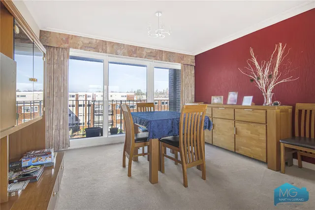 Maplin Close, London, N21, photo 2