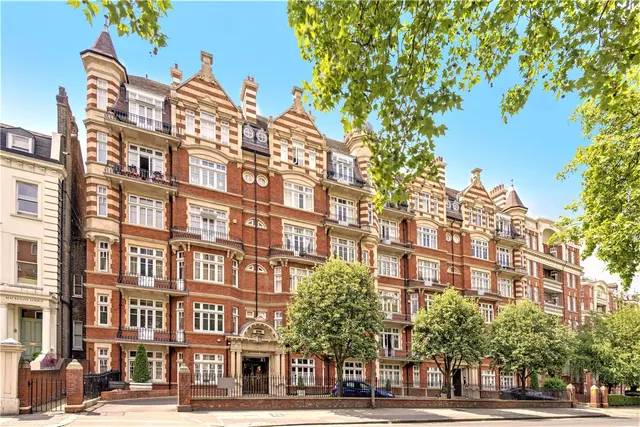 Photo 2 — Alexandra Court, 61 Maida Vale, London, W9