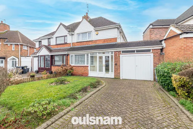 Park View Road, Northfield, Birmingham, B31 5AU, photo 1