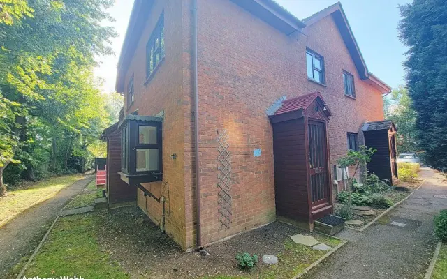 Hamilton Way, Palmers Green, N13, photo 1