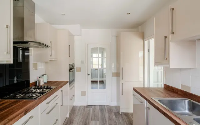 Chakeshill Drive, Brentry, BS10, photo 3