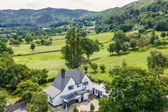 Treforris Road, Dwygyfylchi, Penmaenmawr, LL34 6RH, photo 1