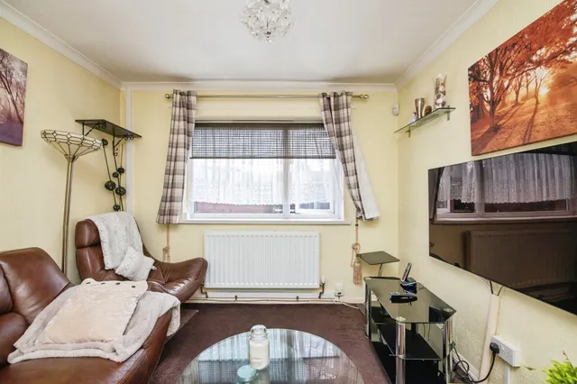 St Johns Road, Tipton, DY4, photo 3