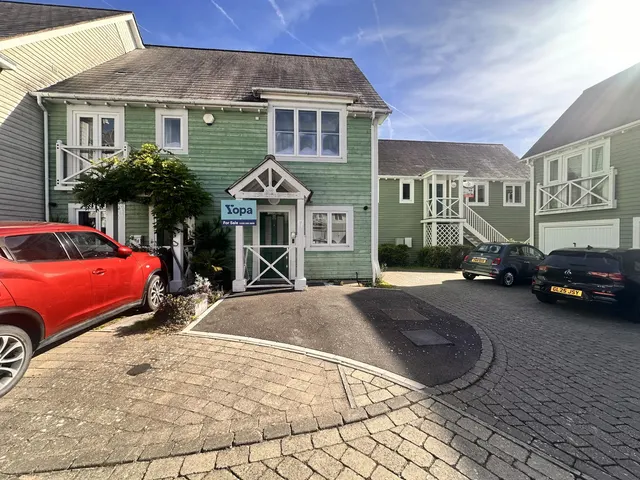 Crossfield Walk, Snodland, ME6, photo 1