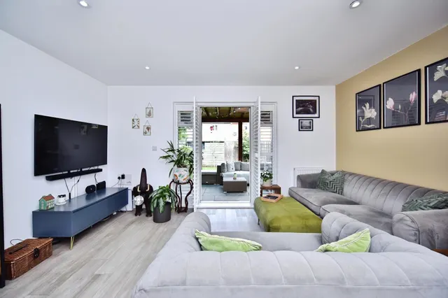Hengist Drive, Aylesford, ME20, photo 2