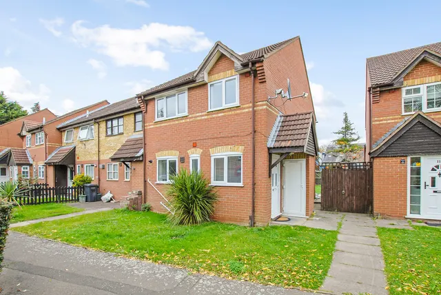 Lowdell Close, Yiewsley, UB7, photo 1