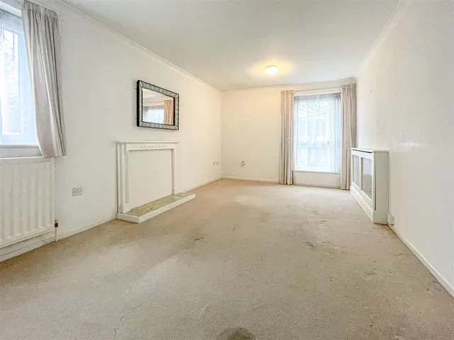 Knighton Road, Leicester, LE2, photo 3