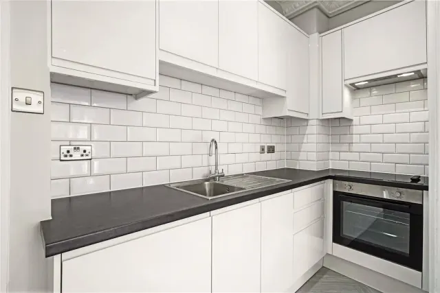 Photo 3 — Priory Road, South Hampstead, London, NW6