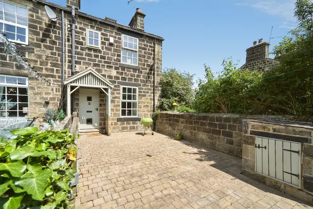 Dickinson Street, Horsforth, Leeds, photo 1