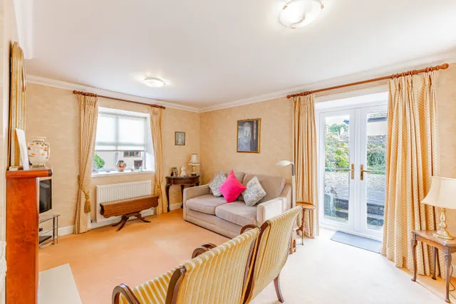 Collearn Stables High Street, Auchterarder, PH3, photo 2