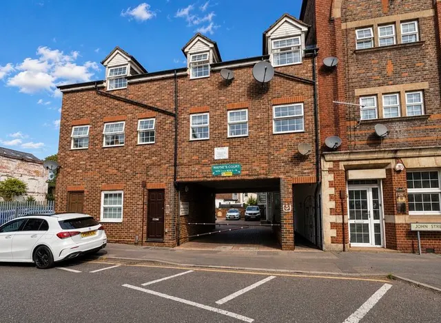 John Street, Luton, LU1, photo 1