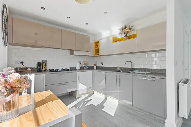 Ilberts Way, Pontefract, WF8, photo 1