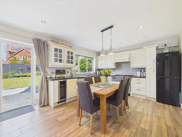 Photo 3 — Greenstead, Sawbridgeworth, Hertfordshire, CM21 9NY