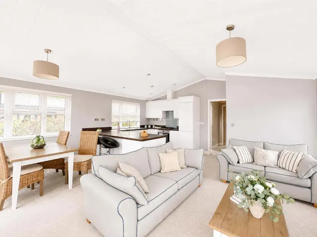 Photo 2 — Foxhunter Park, Monkton, Ramsgate, Kent, CT12 4JG