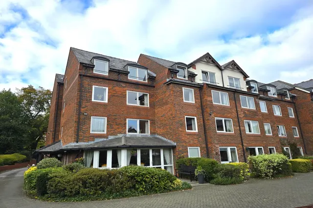 Groby Road, Altrincham, photo 1