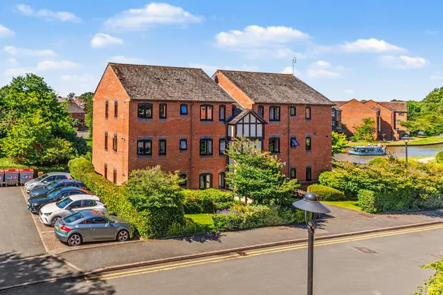 The Moorings, Leamington Spa, CV31, photo 1