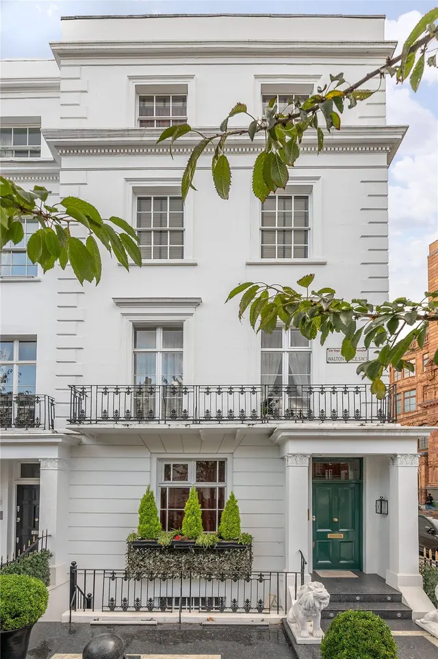 Walton Place, London, SW3, photo 1