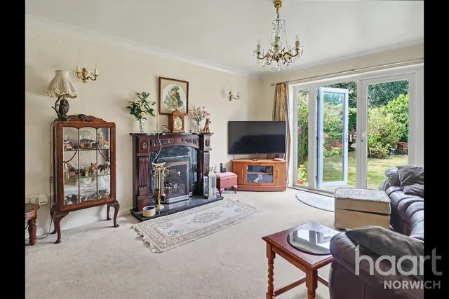 The Street, Sutton, NR12, photo 2