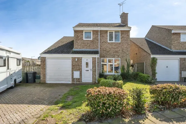 Cantley Manor Avenue, Doncaster, South Yorkshire, DN4, photo 1