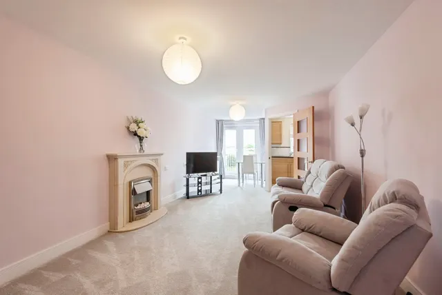 Photo 2 — Goodes Court, Royston