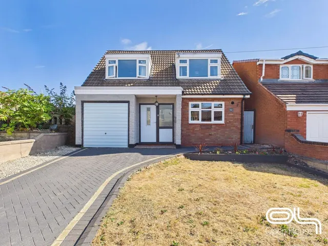 Heath Street, Hednesford, WS12, photo 1