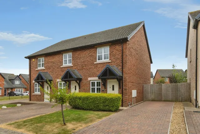 Vickers Close, Middleton St. George, Darlington, Durham, DL2, photo 1